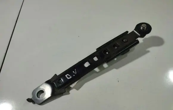 Mitsubishi Grandis Seat belt adjustment rail 