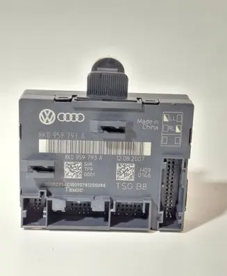 Audi A5 8T 8F Door control unit/module 8K0959793A 8K0959793