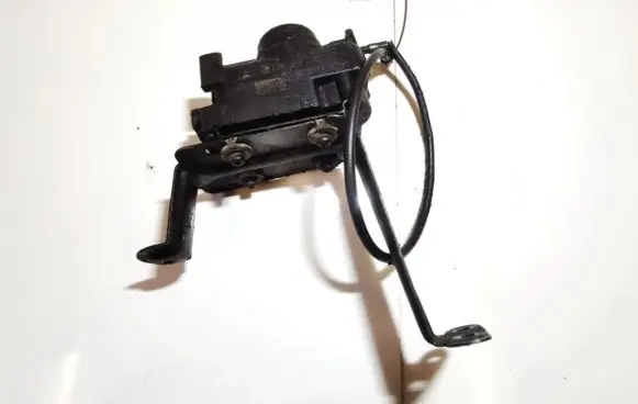 Hyundai Santa Fe Cruise control unit/module G6T23376M