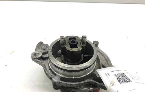 BMW 5 E60 E61 Vacuum pump 7791232