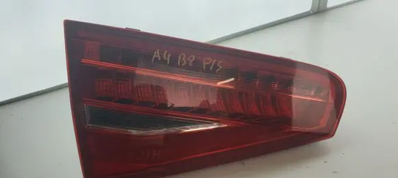 Audi A4 S4 B8 8K Tailgate rear/tail lights 8K5945093AC