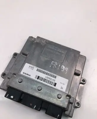 Volvo V70 Engine control unit/module ECU 30729351