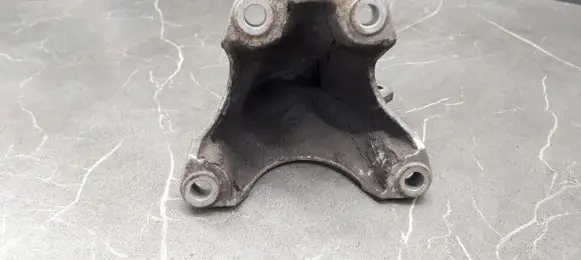 Audi A4 S4 B6 8E 8H Other engine bay part 8e0199308j