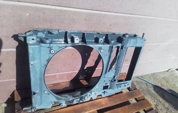 Citroen Berlingo Radiator support slam panel 9682720480 9682720580 9682720680