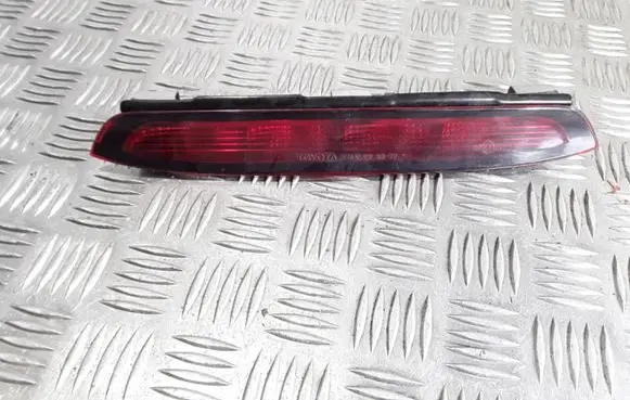 Toyota Corolla Verso E121 Third/center stoplight