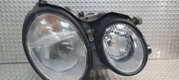 Mercedes-Benz CLK A208 C208 Headlight/headlamp