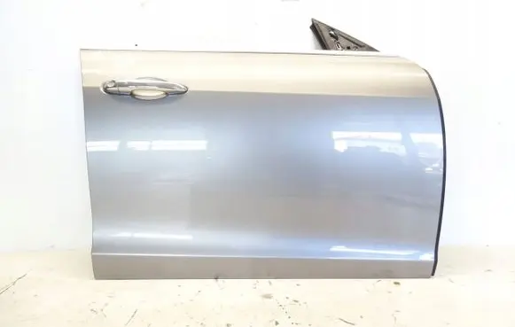 Maserati Ghibli Front door