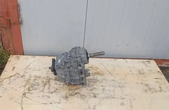Mercedes-Benz E W213 Gearbox transfer box case A7252802400-MERC A7252802400
