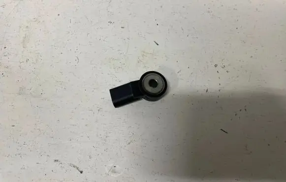 Detonation knock sensor