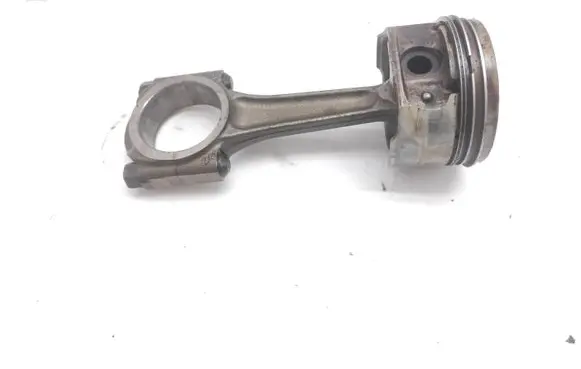 Citroen C3 Pluriel Piston with connecting rod S12 4711