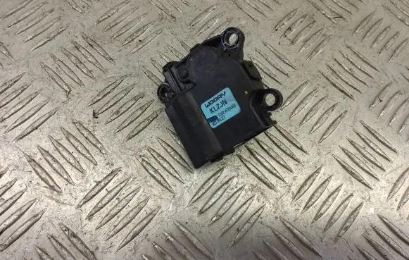 KIA Pro Cee'd II Air flap motor/actuator D332ATBAA02