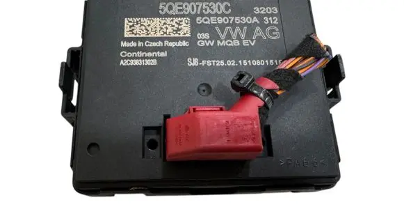 Volkswagen e-Golf Gateway control module 5QE907530C 5QE907530A A2C93831302B