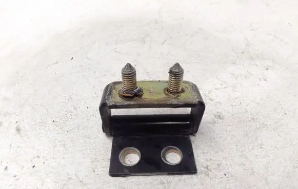 KIA Carens I Tailgate/trunk/boot hinge