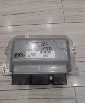 Renault Clio I Engine control unit/module ECU 237107314R
