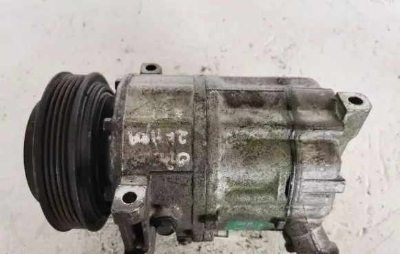 Opel Zafira B Air conditioning (A/C) compressor (pump) 09132925