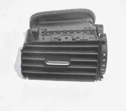 Volkswagen Jetta VI Dashboard air vent grill cover trim 5C6819703B