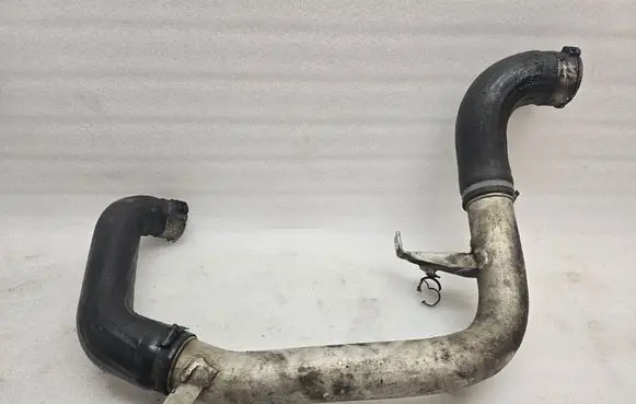 Volvo V60 Intercooler hose/pipe 31370288