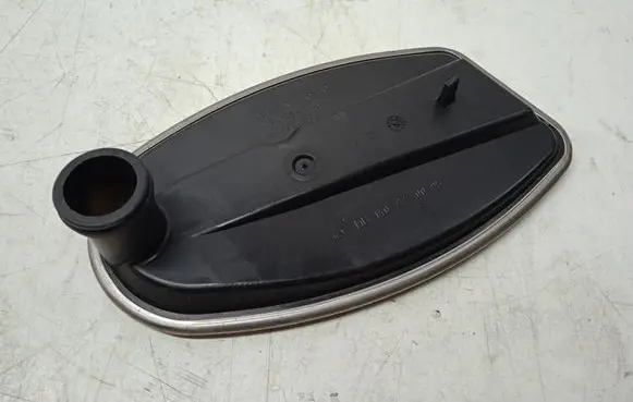 Mercedes-Benz C AMG W203 Active carbon filter fuel vapour canister 1402770095
