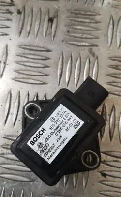 Volkswagen PASSAT B5.5 ESP acceleration yaw rate sensor 8e0907637a