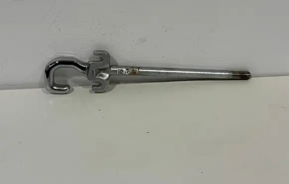 Jeep Grand Cherokee WL Towing hook eye 68402989AA