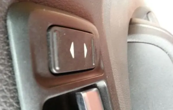 Ford Focus C-MAX Electric window control switch