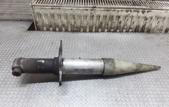 Audi A8 S8 D2 4D Front bumper shock/impact absorber 4D0807271C