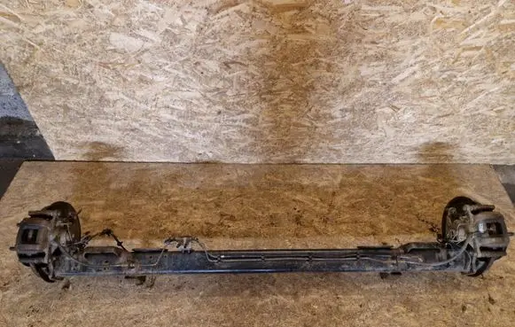 Ford Transit Custom Rear axle beam 