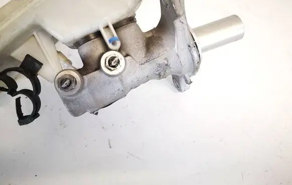 Peugeot 207 Master brake cylinder