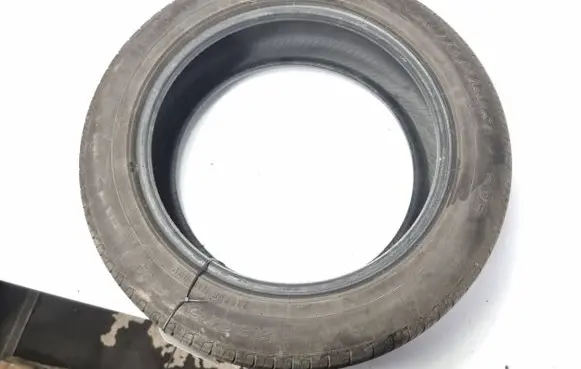 Fiat Freemont R19 summer tire 