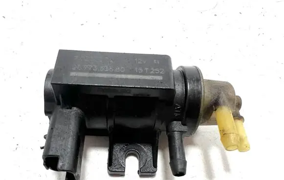Peugeot 308 Turbo solenoid valve 9677363880 70230002 15T252