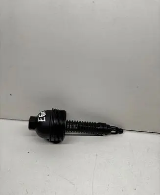 BMW 5 E60 E61 Oil filter cover 7789323