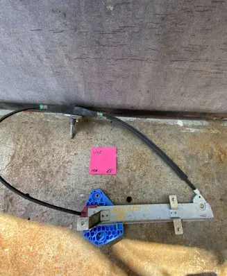 Ford Mondeo MK II Rear door manual window regulator 