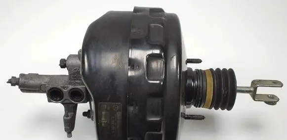 Mercedes-Benz GLK (X204) Brake booster A2044301130