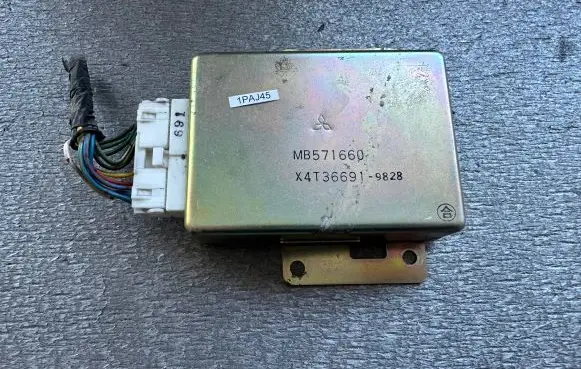 Mitsubishi Pajero Cruise control unit/module MB571660