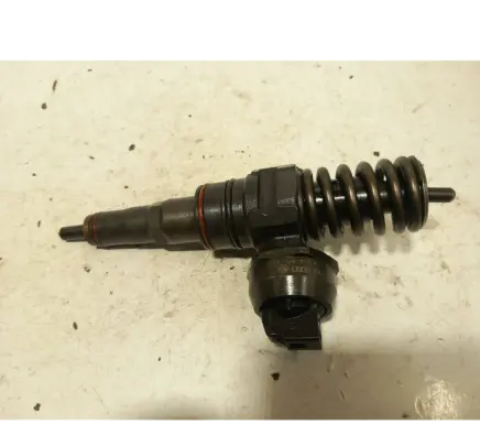Audi A3 S3 8L Fuel injector 038130073aj