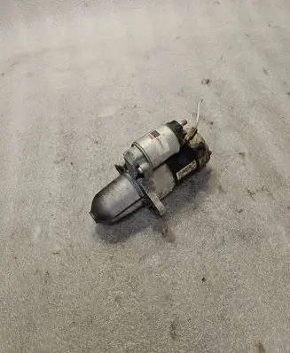 Subaru Forester SF Starter motor M1t77181