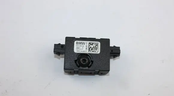 BMW 1 F20 F21 Antenna control unit 918145302