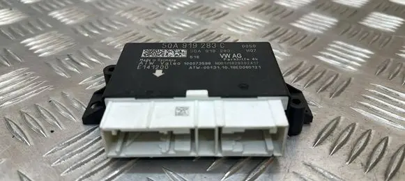 Skoda Octavia Mk3 (5E) Parking PDC control unit/module 5QA919283C 5QA919283