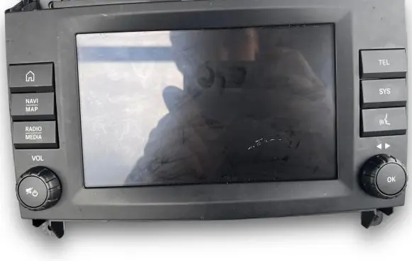 Mercedes-Benz V Class W447 Radio/CD/DVD/GPS head unit A4479002621