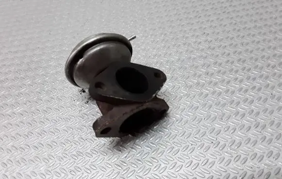 Volvo S70 V70 V70 XC EGR valve 074131503