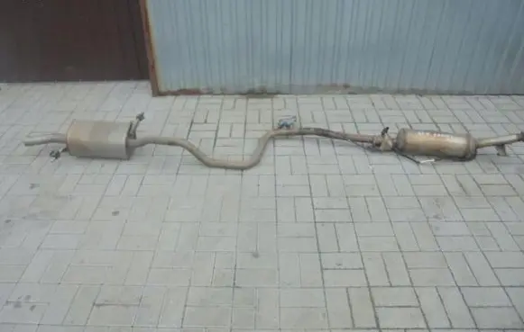 Citroen DS5 Rear muffler/silencer tail pipe 1609985680
