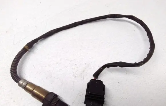 Volkswagen Caddy Lambda probe sensor 03G906262A 0281004042