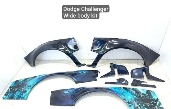 Dodge Challenger Fender
