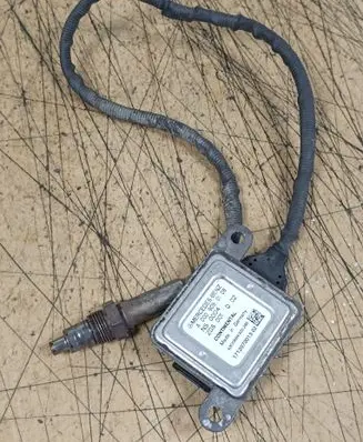 Mercedes-Benz E W213 Lambda probe sensor A0009050108