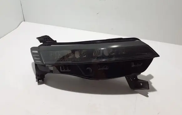 Renault Megane E-Tech Headlight/headlamp 260109843R
