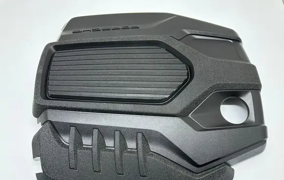 Porsche Macan (95B) Engine cover (trim) 95B103925P