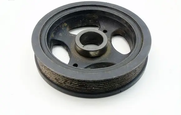 Toyota Avensis T220 Crankshaft pulley