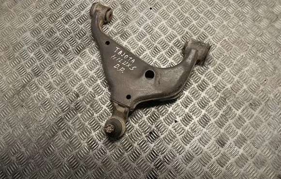 Toyota Hilux (AN10, AN20, AN30) Front lower control arm/wishbone