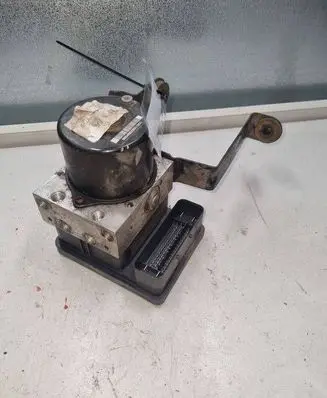 Ford Kuga I ABS Pump 9V412C405AB
