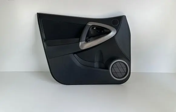 Toyota RAV 4 (XA30) Front door card panel trim